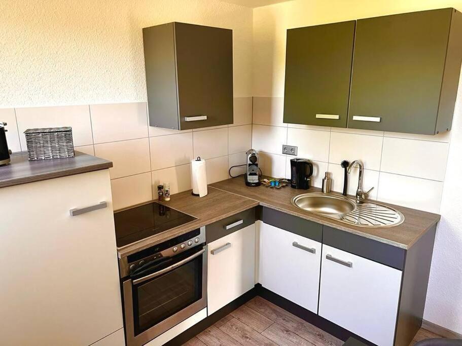 Zuhause Im Ruhrgebiet 2 Mit Balkon Apartment Oberhausen  Bagian luar foto